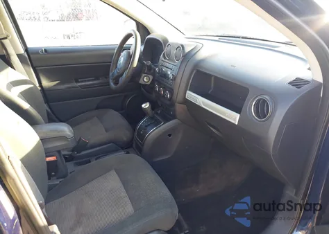 2015 Jeep Compass Sport z USA, uszkodzony, nr VIN 1C4NJCBB5FD115651